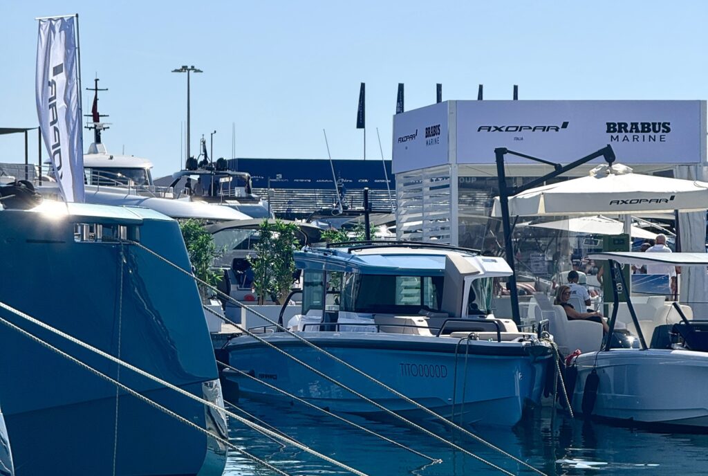 Axopar 37 iconic edition